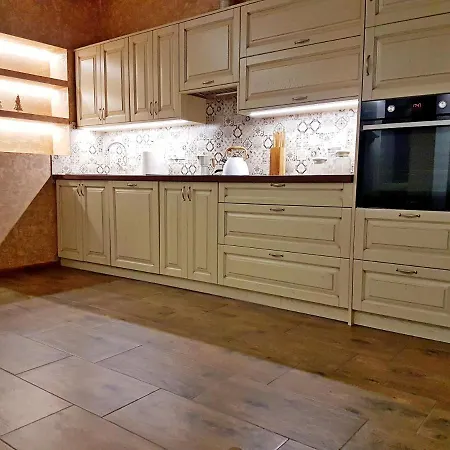 Flowers In The Attic Żywiec