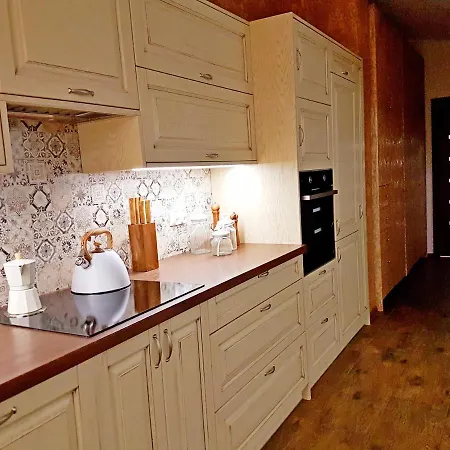 Flowers In The Attic Żywiec