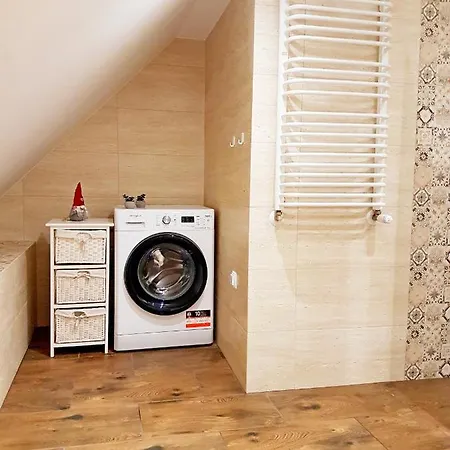 Flowers In The Attic Żywiec