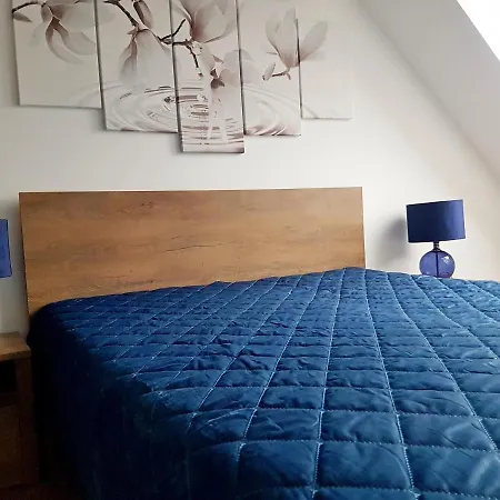 Apartamento Flowers In The Attic *