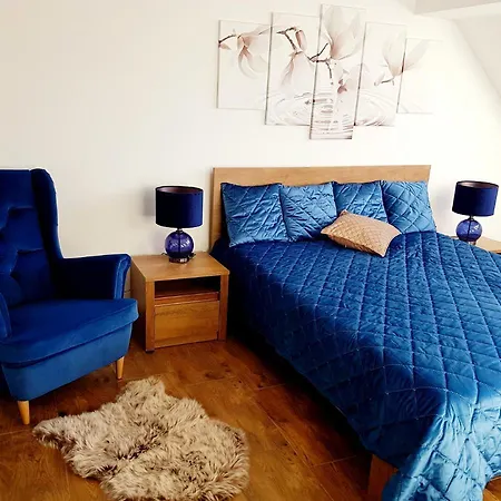 Apartamento Flowers In The Attic *