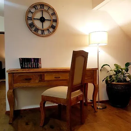 Apartamento Flowers In The Attic Żywiec