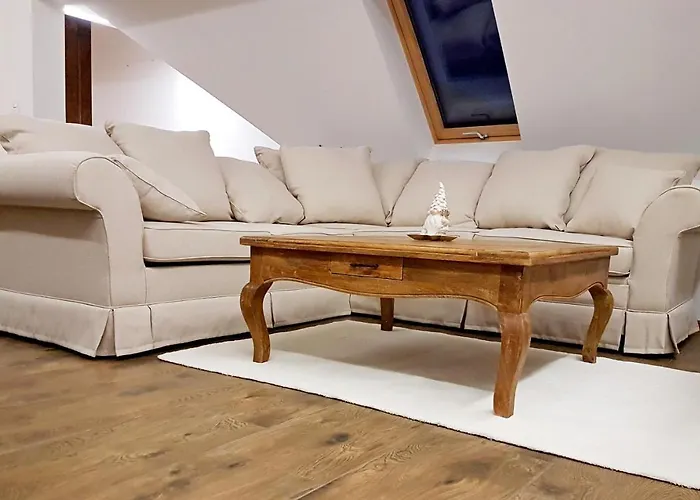 Flowers In The Attic *