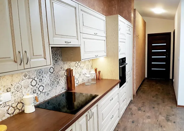 Flowers In The Attic *